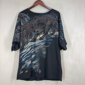 Women’s Black Top Vintage Style .